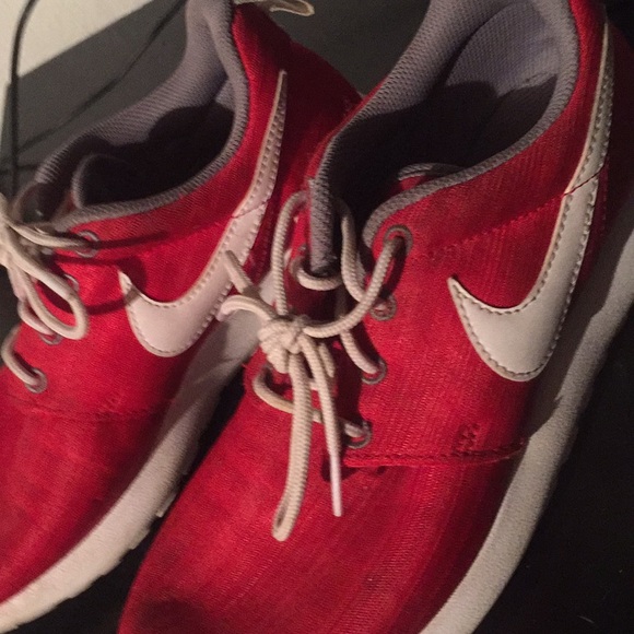 Red Nike - Picture 2 of 4